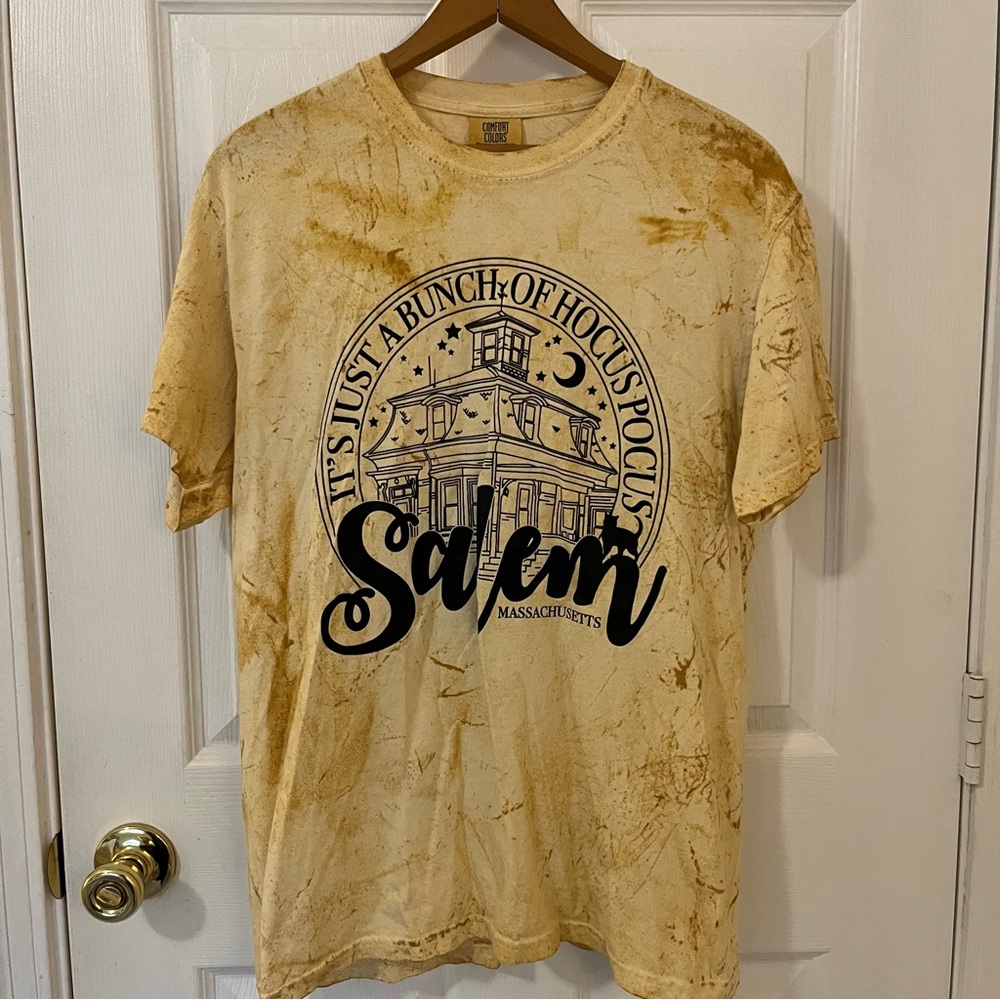 It’s Just A Bunch Of Hocus Pocus Women’s Yellow Tie-Dye Graphic T-shirt Size M